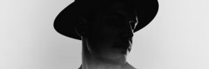 Portrait von Rob Goodwin mit Hut